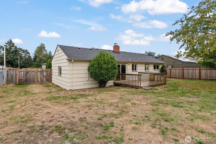 Property photo for 304 125th Street, Tacoma photo 9