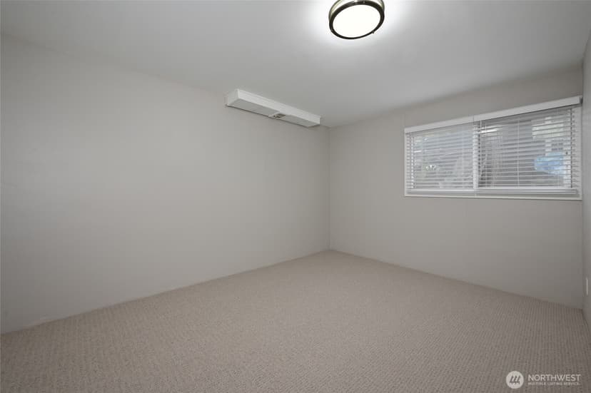 Property photo for 1135 S 204th Street, Seattle photo 29