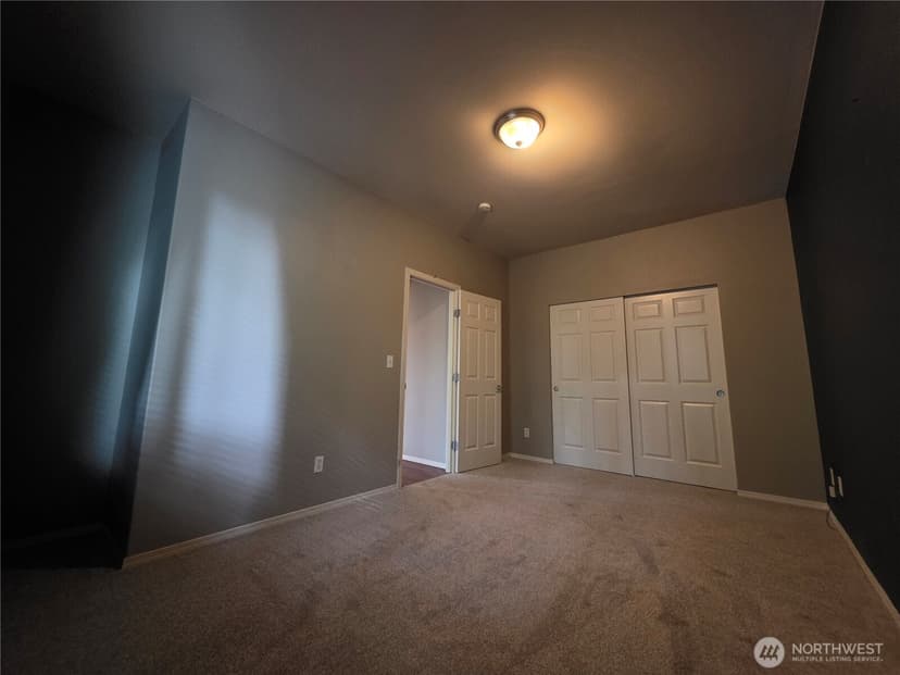 Property photo for 18305 102nd Street Ct E, Bonney Lake photo 8
