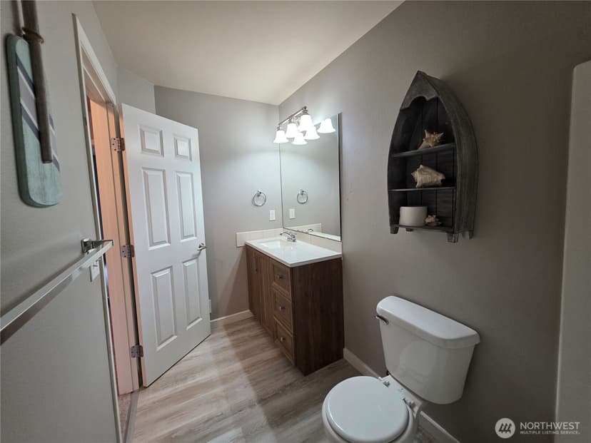 Property photo for 18305 102nd Street Ct E, Bonney Lake photo 16