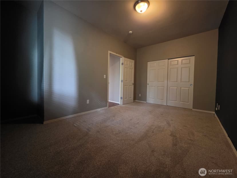Property photo for 18305 102nd Street Ct E, Bonney Lake photo 9