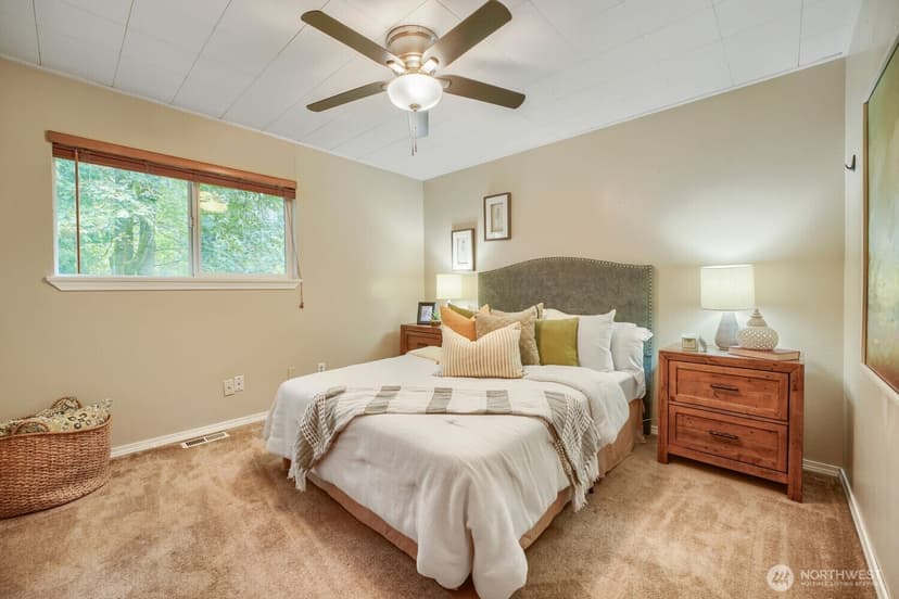 Property photo for 26216 108th Avenue SE, Kent photo 15