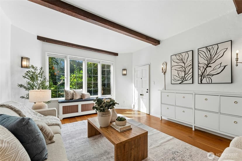 Property photo for 1516 E Republican #10, Seattle photo 6