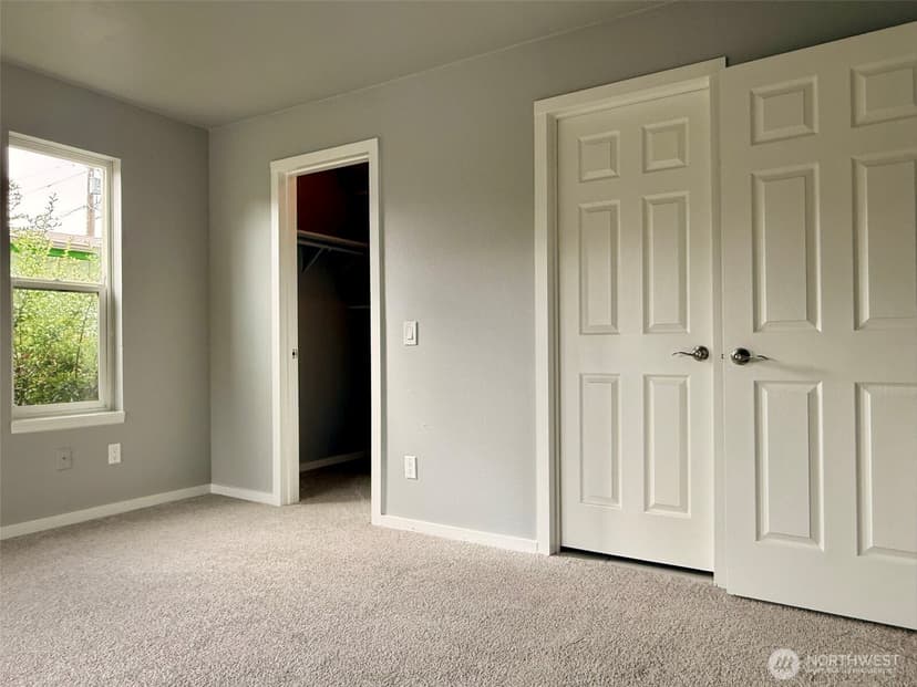 Property photo for 3233 NE 12th Street #215, Renton photo 7