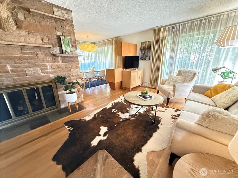 Property photo for 7767 Beacon Avenue S, Seattle photo 9