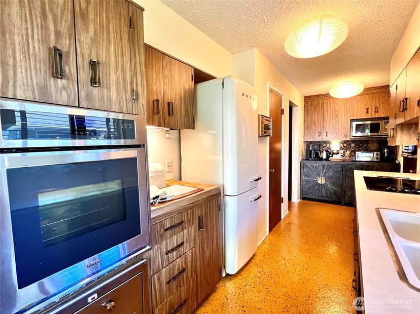 Property photo for 7767 Beacon Avenue S, Seattle photo 15