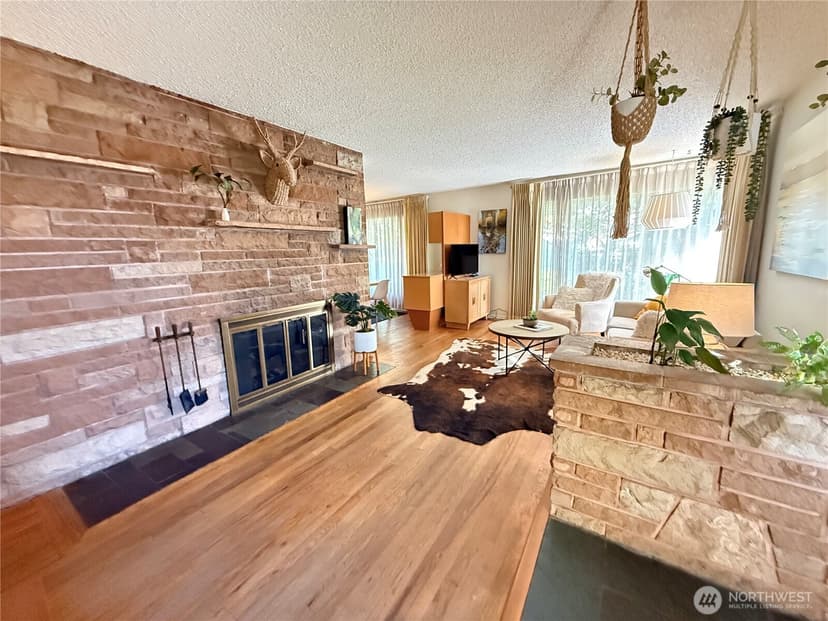 Property photo for 7767 Beacon Avenue S, Seattle photo 6