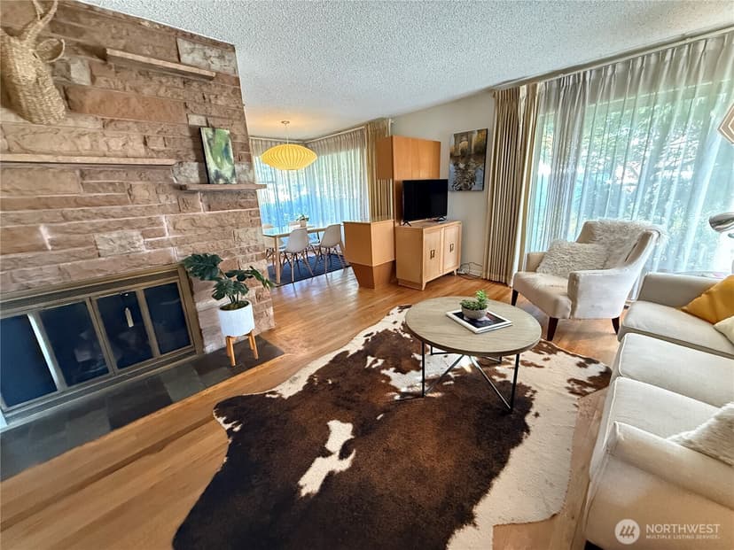Property photo for 7767 Beacon Avenue S, Seattle photo 11