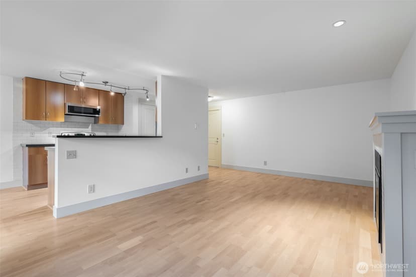 Property photo for 22910 90th Avenue W #E305, Edmonds photo 5