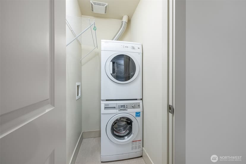 Property photo for 22910 90th Avenue W #E305, Edmonds photo 19