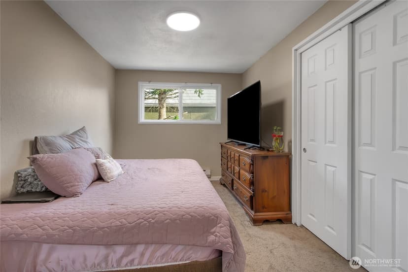 Property photo for 906 116th Street S, Tacoma photo 15