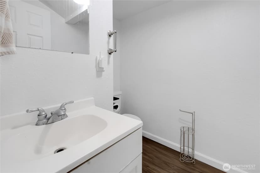 Property photo for 906 116th Street S, Tacoma photo 16