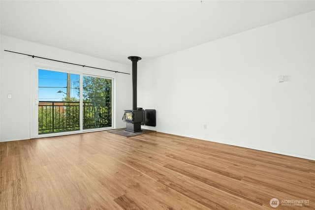 Property photo for 5844 NE 75th Street #A302, Seattle photo 4
