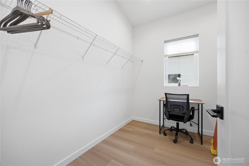 Property photo for 2809 Grand Street #4, Seattle photo 17