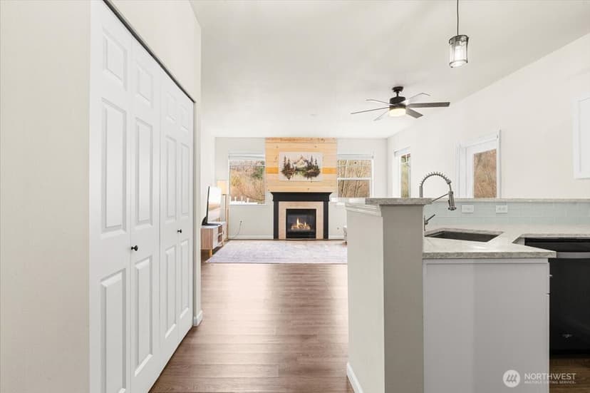 Property photo for 17426 Bothell Way NE #A302, Bothell photo 7