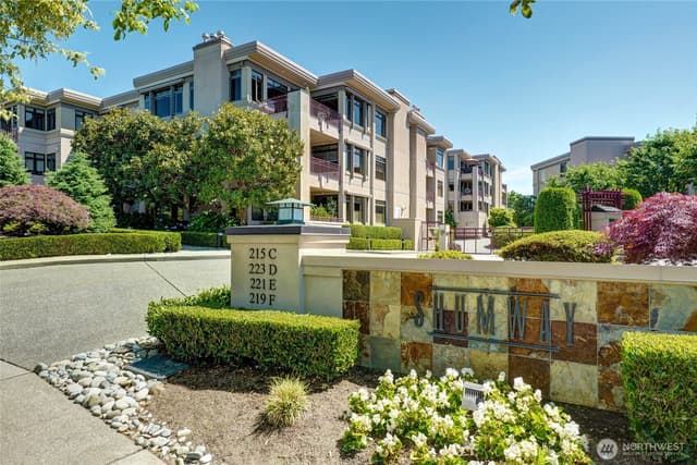 Property photo for 219 5th Avenue S #F304, Kirkland photo 2