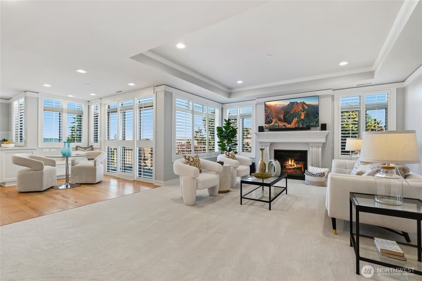 Property photo for 219 5th Avenue S #F304, Kirkland photo 3