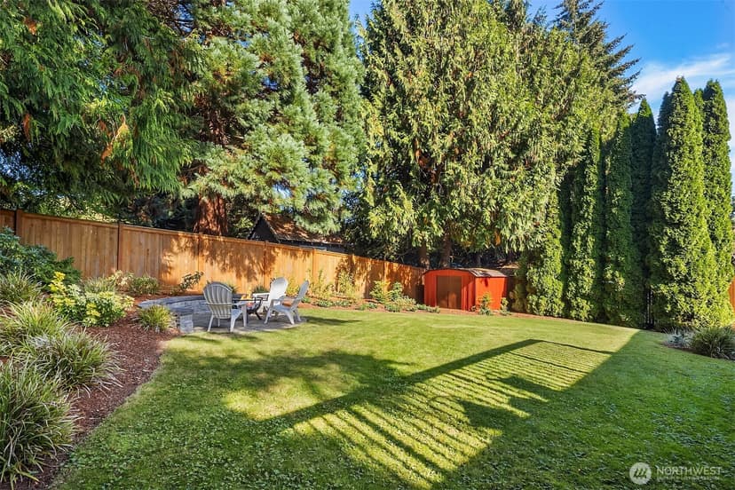 Property photo for 3008 NE 201st Place, Lake Forest Park photo 35