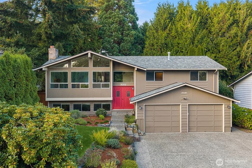 Property photo for 3008 NE 201st Place, Lake Forest Park