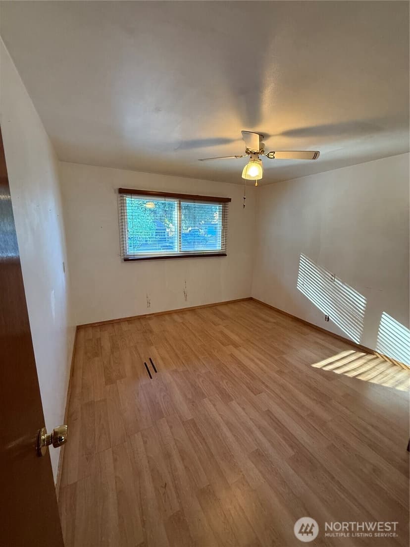 Property photo for 20436 13th Avenue S, SeaTac photo 14