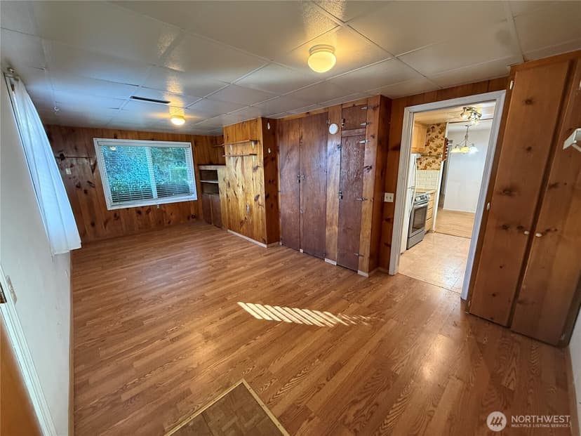 Property photo for 20436 13th Avenue S, SeaTac photo 10