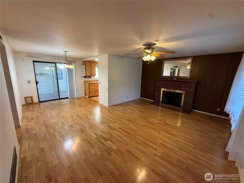 Property photo for 20436 13th Avenue S, SeaTac photo 7