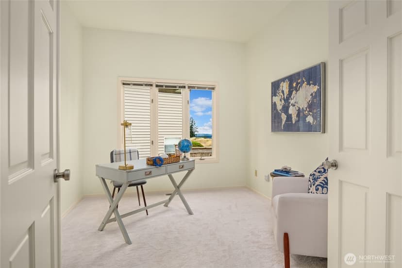 Property photo for 14220 SE 77th Street, Newcastle photo 12