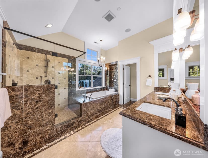 Property photo for 10222 NE 30th Place, Bellevue photo 23