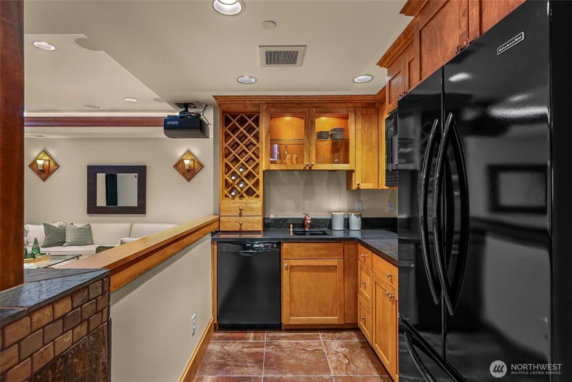 Property photo for 10222 NE 30th Place, Bellevue photo 16