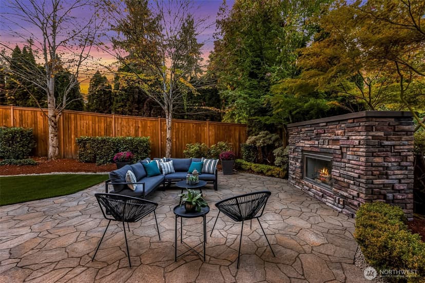 Property photo for 10222 NE 30th Place, Bellevue photo 33