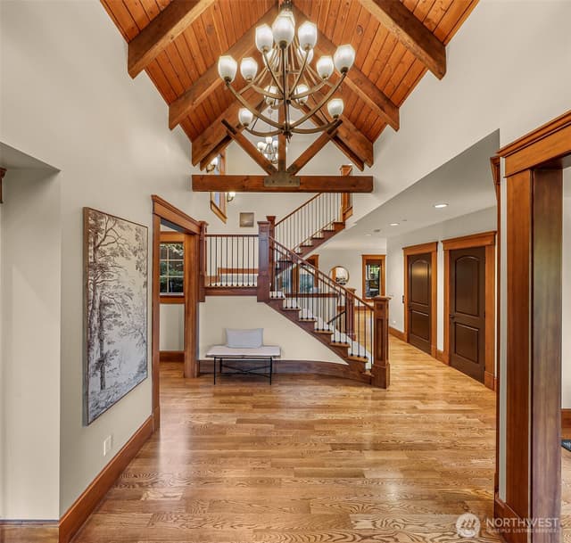 Property photo for 10222 NE 30th Place, Bellevue photo 3