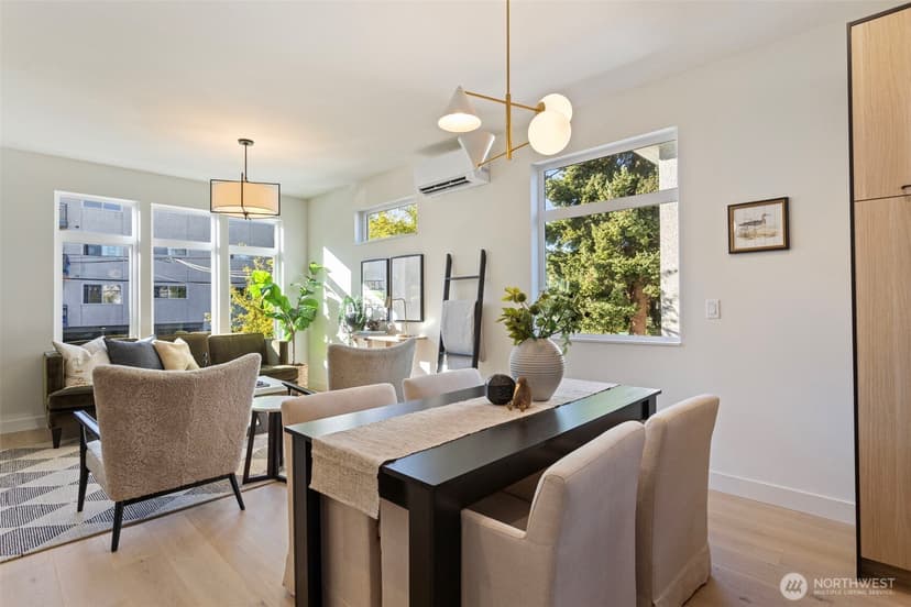Property photo for 4434 Dayton Avenue N, Seattle photo 14