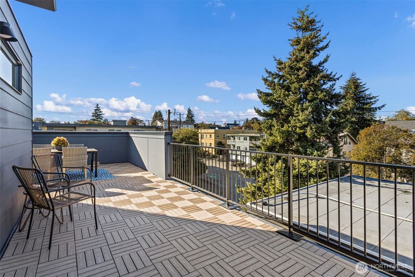 Property photo for 4434 Dayton Avenue N, Seattle photo 27