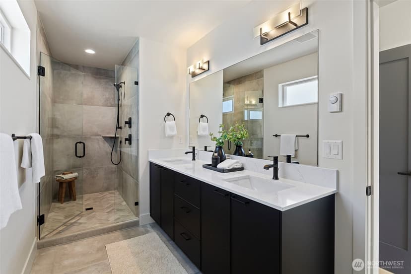 Property photo for 4434 Dayton Avenue N, Seattle photo 25
