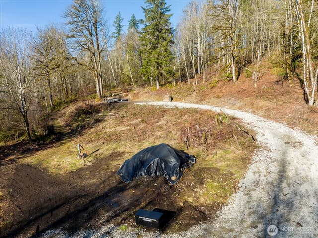 Property photo for 13620 Kelly Road NE, Duvall photo 2