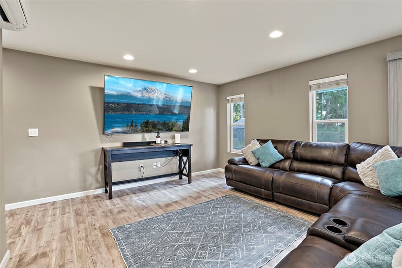 Property photo for 12914 Prairie Circle E, Bonney Lake photo 6