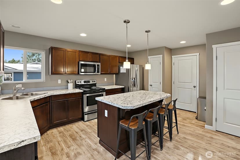 Property photo for 12914 Prairie Circle E, Bonney Lake photo 8