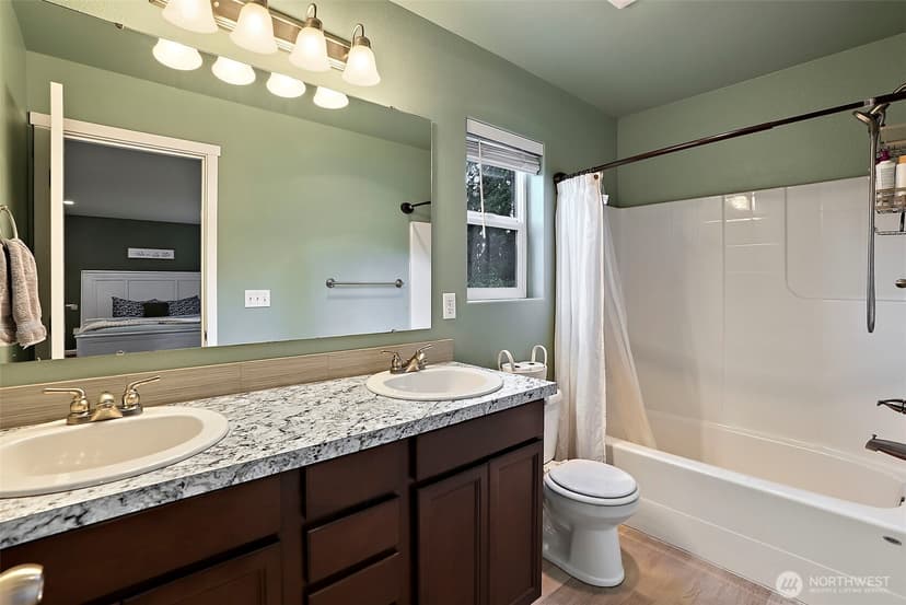 Property photo for 12914 Prairie Circle E, Bonney Lake photo 17