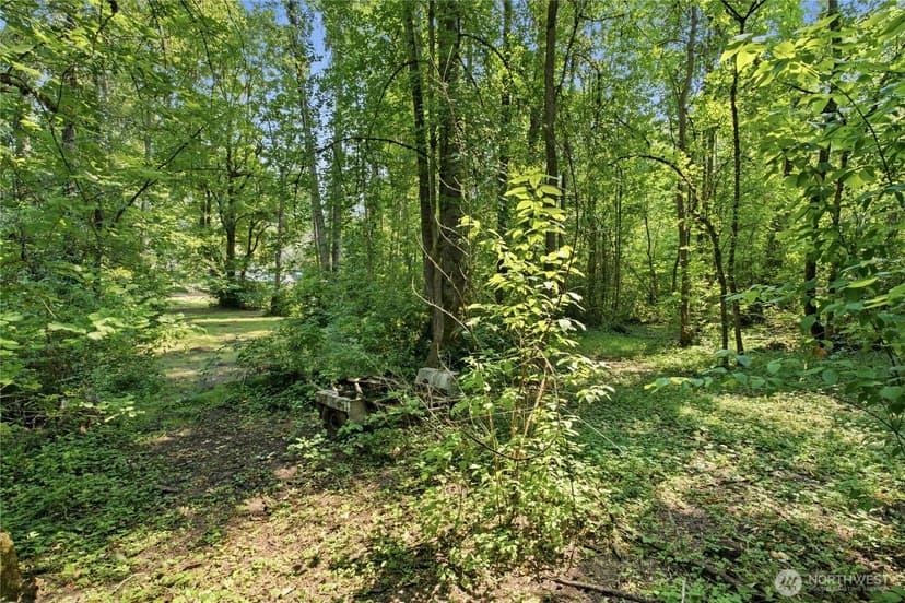 Property photo for 18005 83rd Avenue NE, Kenmore photo 28