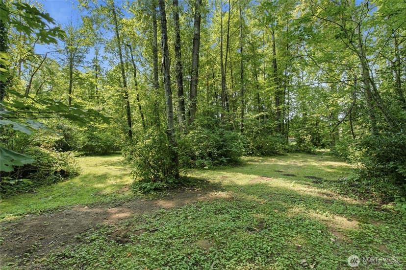 Property photo for 18005 83rd Avenue NE, Kenmore photo 26