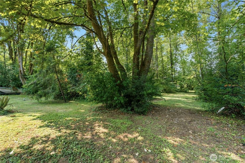 Property photo for 18005 83rd Avenue NE, Kenmore photo 30