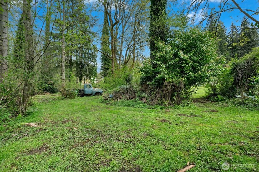 Property photo for 18005 83rd Avenue NE, Kenmore photo 7