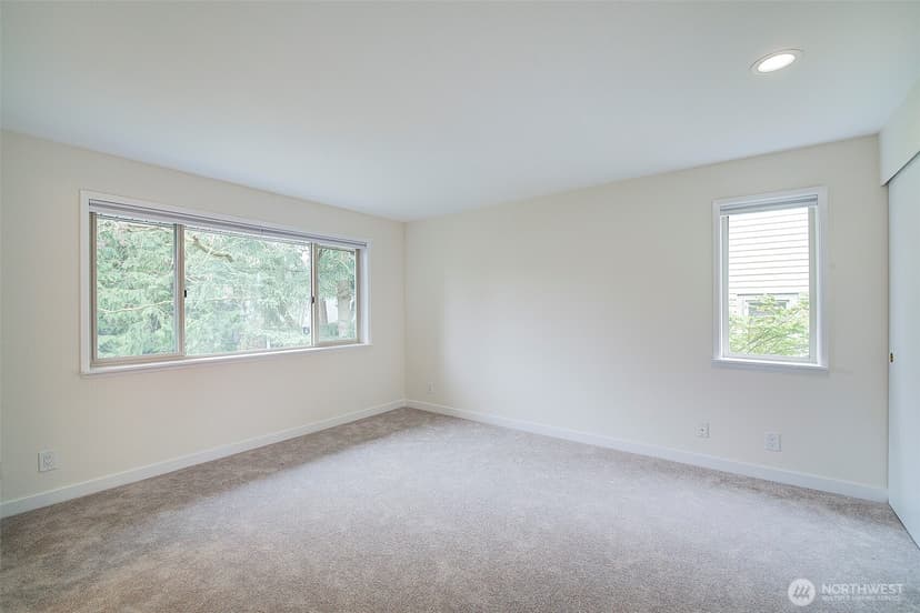 Property photo for 10248 NE 138th Place #B3, Kirkland photo 20