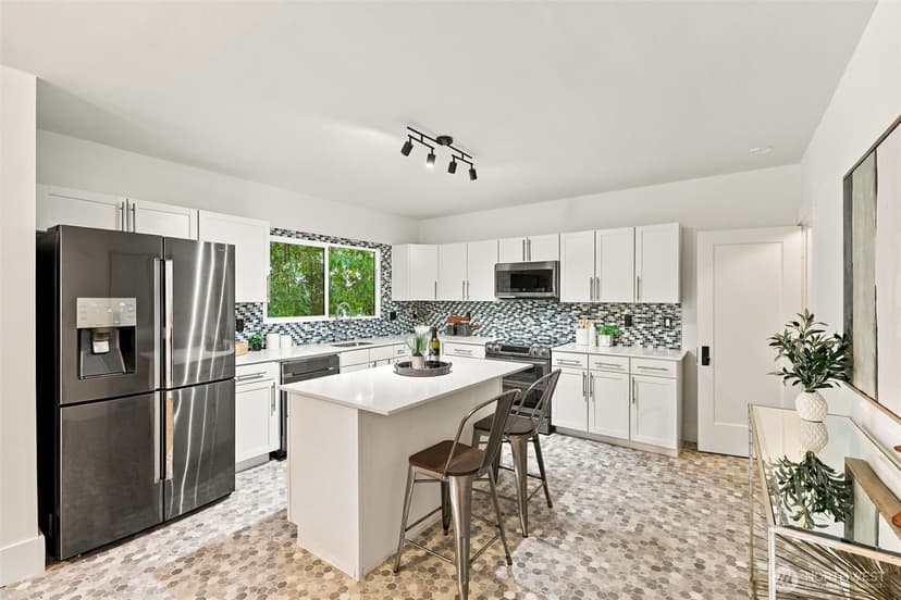 Property photo for 5503 4th Avenue NW, Seattle photo 10
