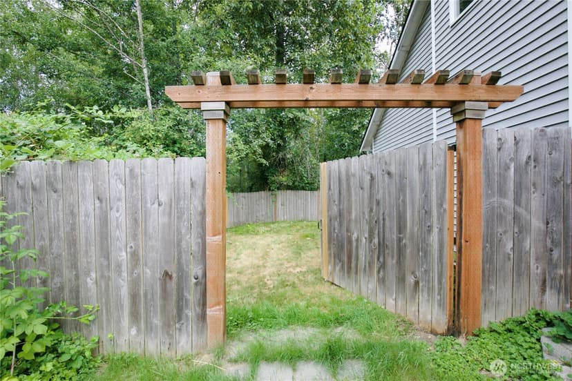 Property photo for 9503 Chapel Hill Road, Lake Stevens photo 4