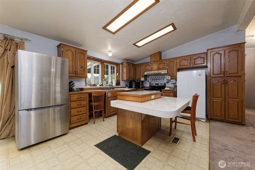 Property photo for 5218 S 144th Street, Tukwila photo 11
