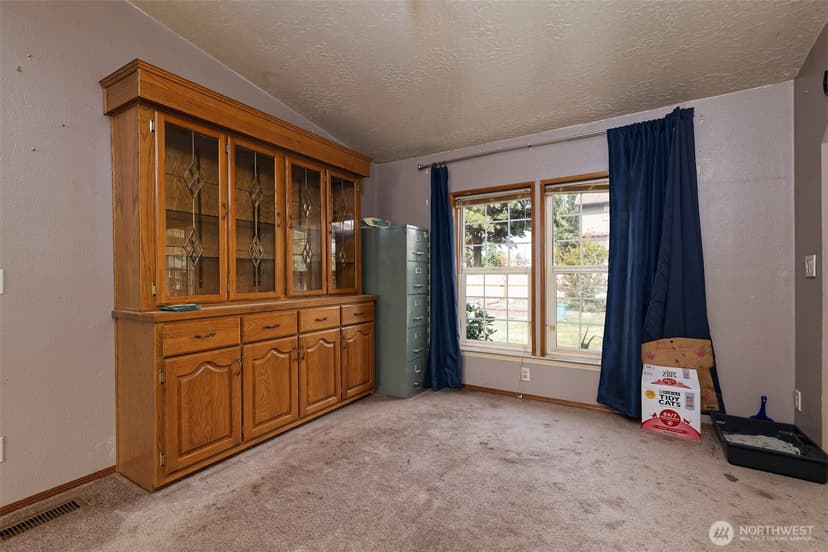 Property photo for 5218 S 144th Street, Tukwila photo 15