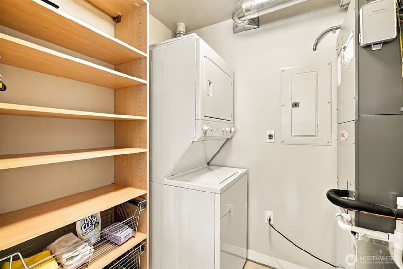 Property photo for 2607 Western Avenue #1002, Seattle photo 23