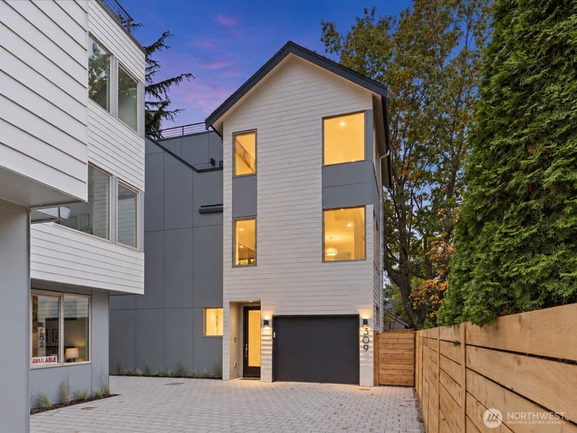 Property photo for 309 NW 52nd Street, Seattle photo 29