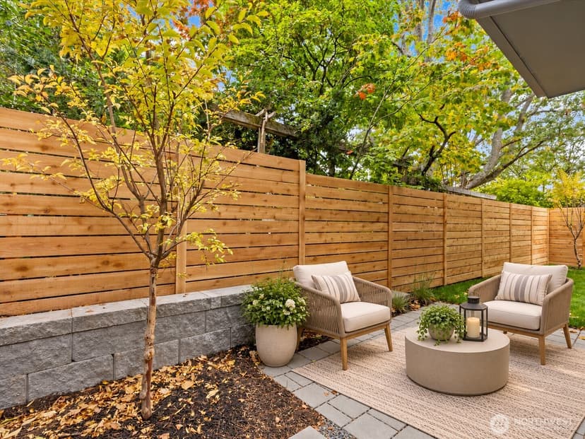 Property photo for 309 NW 52nd Street, Seattle photo 7